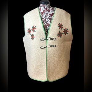 Vintage Inuit handcrafted wool vest